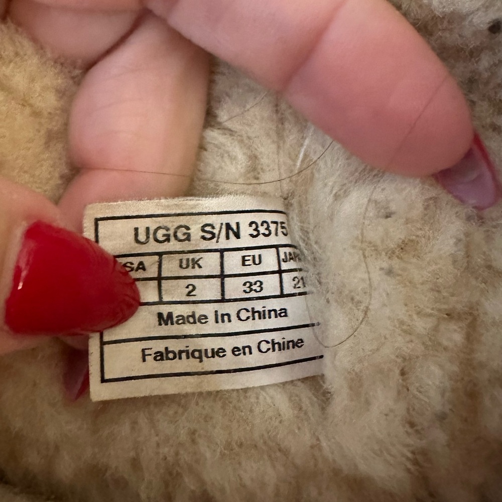 Ugg boots - Picture 7 of 9